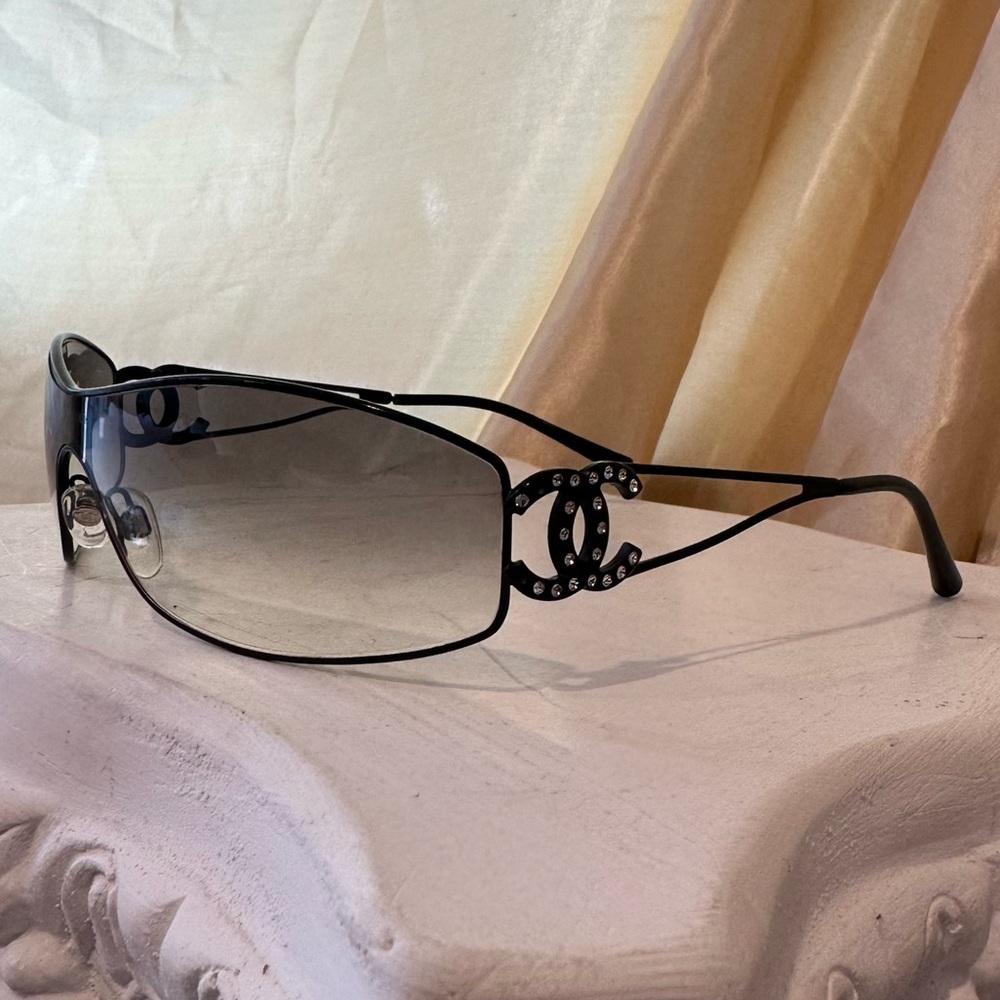Chanel RARE Shield Crystal Studded CC Vintage Y2K Sunglasses - Picture 9 of 17